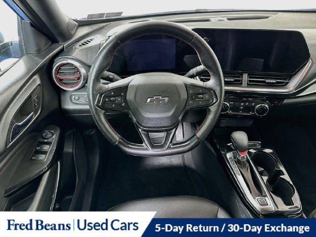 Used 2024 Chevrolet Trax RS w/ Driver Confidence Package FWD image 27