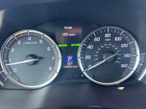 Used 2018 Acura MDX SH-AWD w/ Technology Package image 12