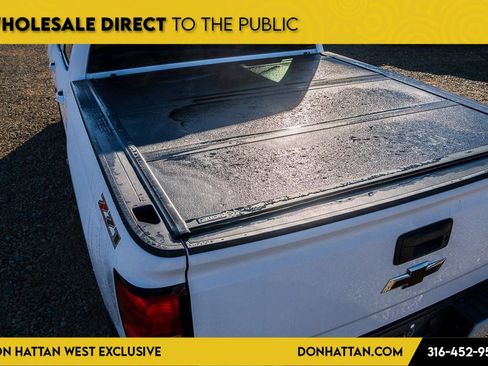 Used 2018 Chevrolet Camaro LT image 26