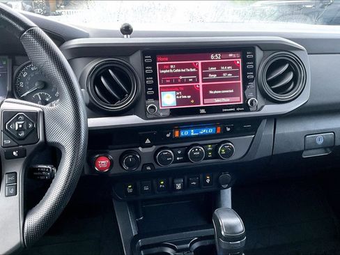 Used 2021 Toyota Tacoma TRD Pro AWD/4WD image 11
