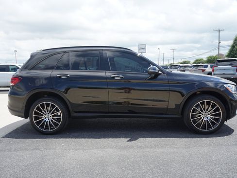 Used 2022 Mercedes-Benz GLC 300 image 6