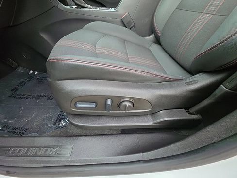 Certified 2023 Chevrolet Equinox RS AWD/4WD image 26