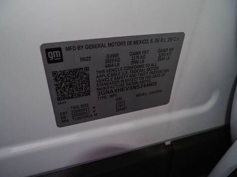 Certified 2022 Chevrolet Equinox LS w/ LS Convenience Package image 39