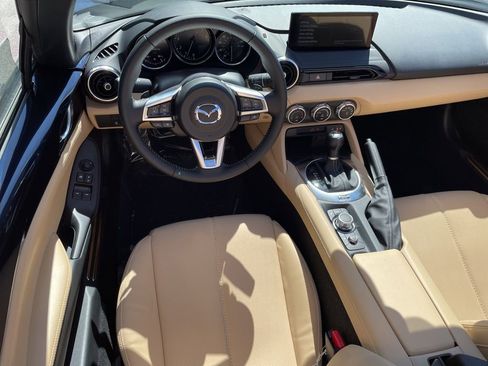 New 2026 MAZDA MX-5 Miata Grand Touring RWD image 17