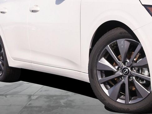 New 2026 Nissan Sentra SL w/ Floor Mat Package image 3