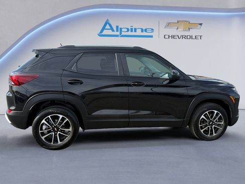 Used 2025 Chevrolet TrailBlazer LT image 6