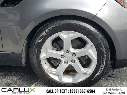 Used 2018 Land Rover Range Rover Sport SE image 8