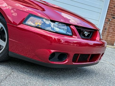 Used 2004 Ford Mustang Cobra RWD image 29