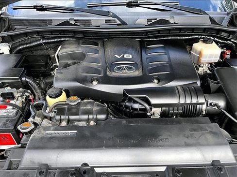 Used 2016 INFINITI QX80 Luxe w/ 22" Wheel Package image 11