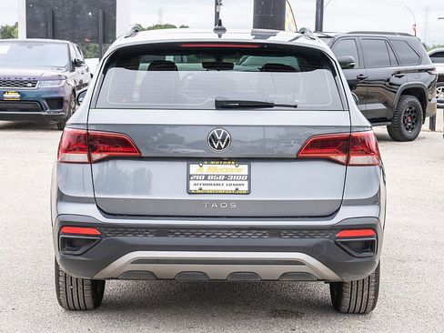 Used 2023 Volkswagen Taos S FWD image 6