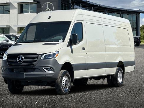 New 2026 Mercedes-Benz Sprinter 3500 image 8
