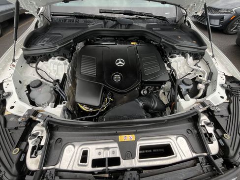 Used 2024 Mercedes-Benz GLC 300 image 33