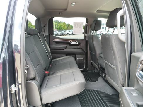 Used 2023 Chevrolet Silverado 1500 LT AWD/4WD image 10