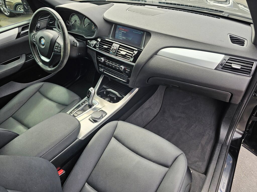 Used 2017 BMW X3 xDrive28i AWD/4WD image 11