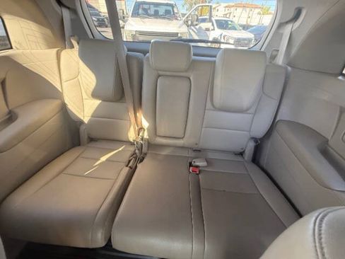 Used 2015 Honda Odyssey Touring image 15