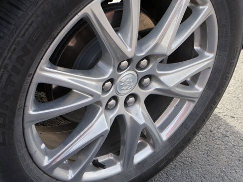 Used 2022 Buick Enclave Essence w/ Experience Buick Package image 24