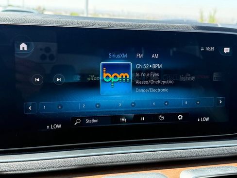 Used 2021 Mercedes-Benz GLE 350 image 25