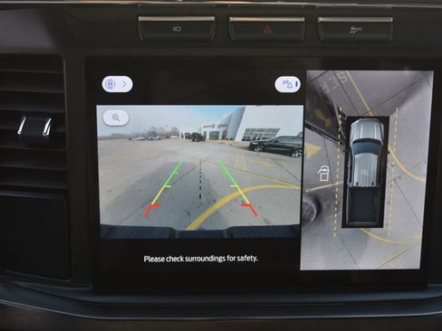 Used 2024 Ford F250 Lariat w/ Chrome Package image 24