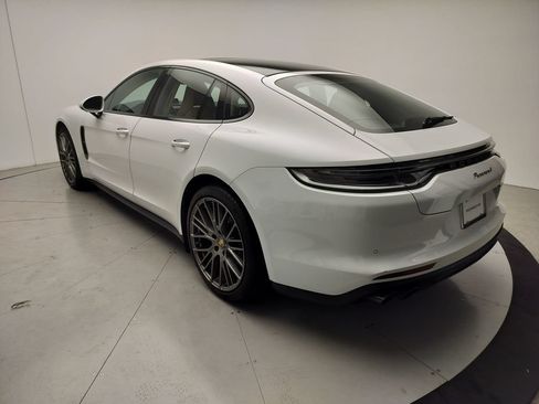 Certified 2023 Porsche Panamera 4 Platinum Edition AWD/4WD image 7