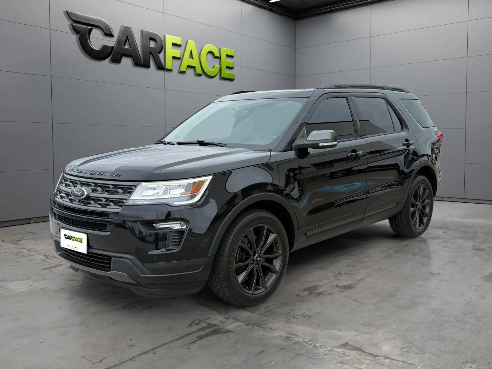 Used 2019 Ford Explorer XLT w/ Equipment Group 202A AWD/4WD image 5