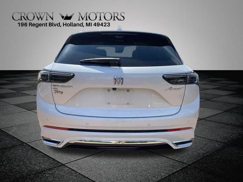 Used 2024 Buick Envision Avenir AWD/4WD image 11