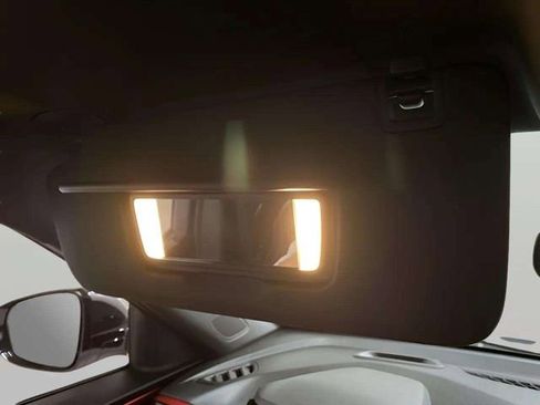 Used 2025 Chevrolet TrailBlazer RS w/ Convenience Package image 50