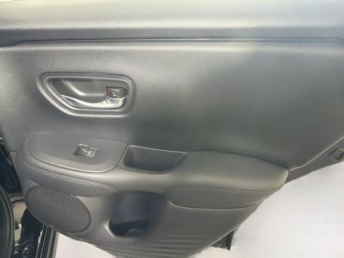 Used 2024 Honda HR-V LX image 27