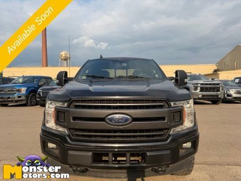 Used 2020 Ford F150 XLT w/ Equipment Group 302A Luxury AWD/4WD image 3