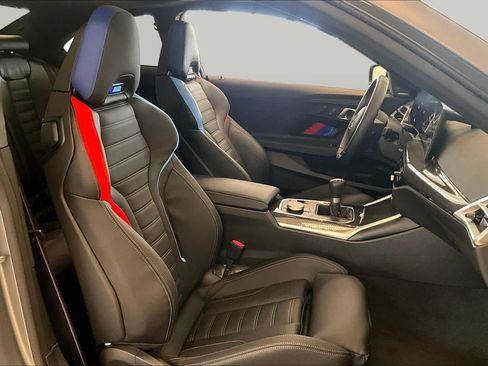 Used 2025 BMW M2 RWD image 8