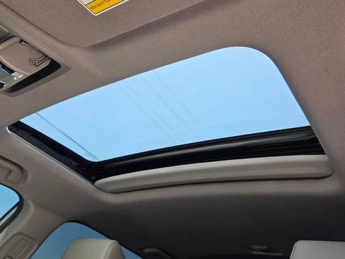 Used 2022 Honda CR-V EX-L image 17
