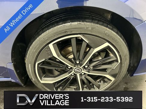 Used 2023 Nissan Altima 2.5 SR w/ SR Premium Package AWD/4WD image 8