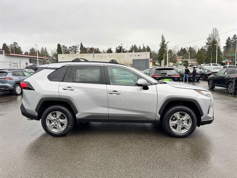 New 2025 Toyota RAV4 XLE image 8