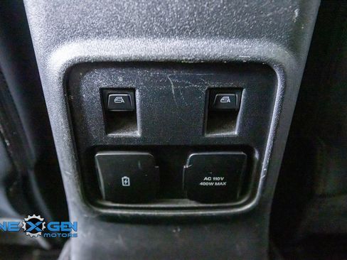 Used 2024 Ford Bronco Wildtrak AWD/4WD image 33