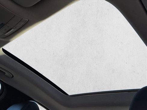 Used 2016 Mercedes-Benz C 300 Sport image 16