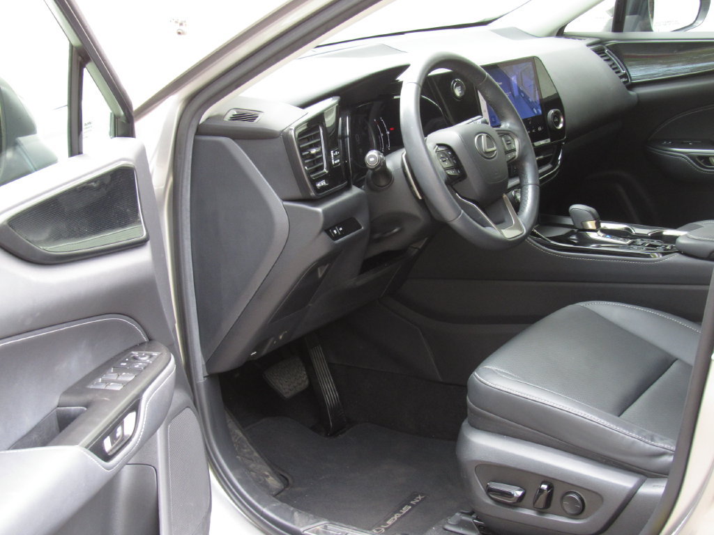 Used 2024 Lexus NX 350 AWD w/ Cold Area Package image 9