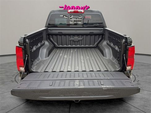 New 2026 Chevrolet Colorado ZR2 w/ Technology Package image 27