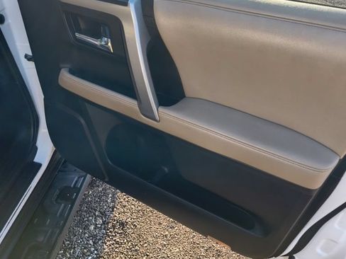 Used 2016 Toyota 4Runner SR5 Premium w/ Four Season Floor Mat Package AWD/4WD image 18
