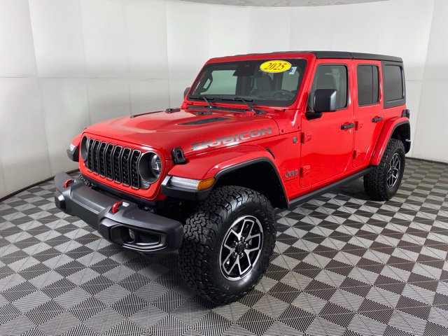 Used 2025 Jeep Wrangler Unlimited Rubicon AWD/4WD image 12