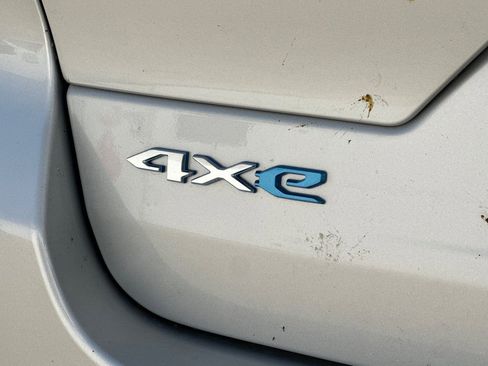 Used 2024 Jeep Grand Cherokee Limited 4xe AWD/4WD image 8
