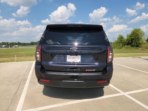 Used 2024 Chevrolet Tahoe RST RWD image 6