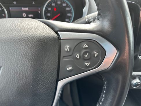 Used 2021 Chevrolet Traverse LT w/ LPO, 'HIT The Road' Package AWD/4WD image 27