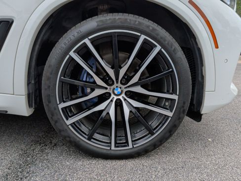 Used 2021 BMW X5 sDrive40i w/ M Sport Package RWD image 14