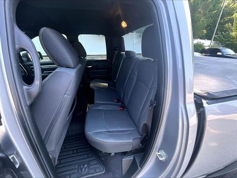 Used 2022 RAM 1500 Warlock AWD/4WD image 15