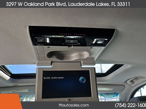 Used 2015 Cadillac Escalade Premium RWD image 31