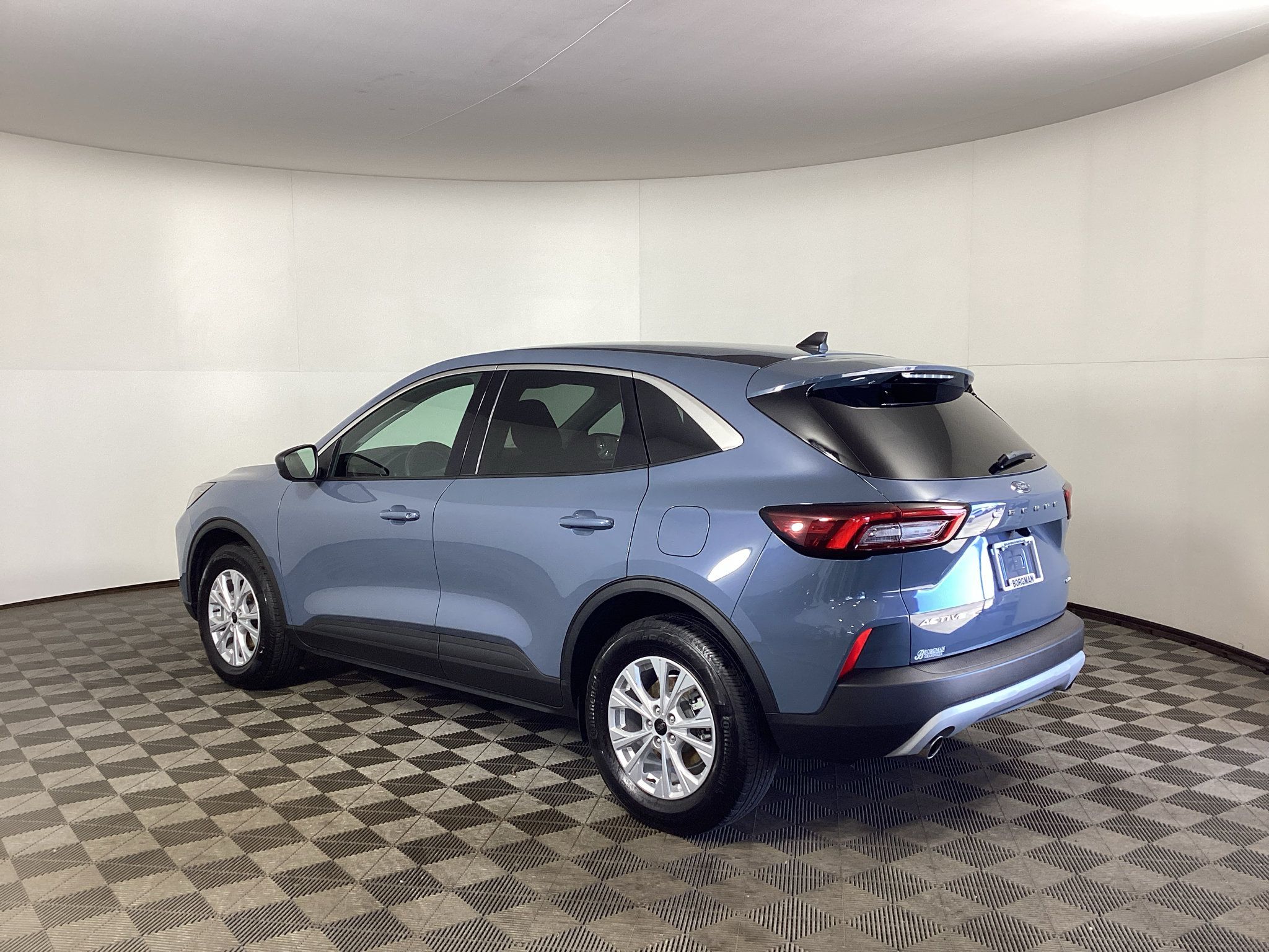 Certified 2023 Ford Escape Active AWD/4WD image 4