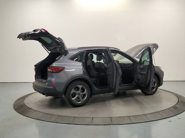Used 2025 Ford Escape ST-Line FWD image 35