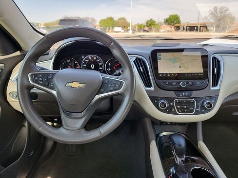 Used 2024 Chevrolet Malibu LT FWD image 6