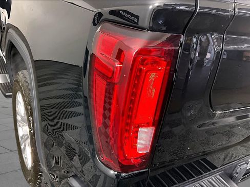 Certified 2023 GMC Sierra 1500 Denali w/ Technology Package AWD/4WD image 28