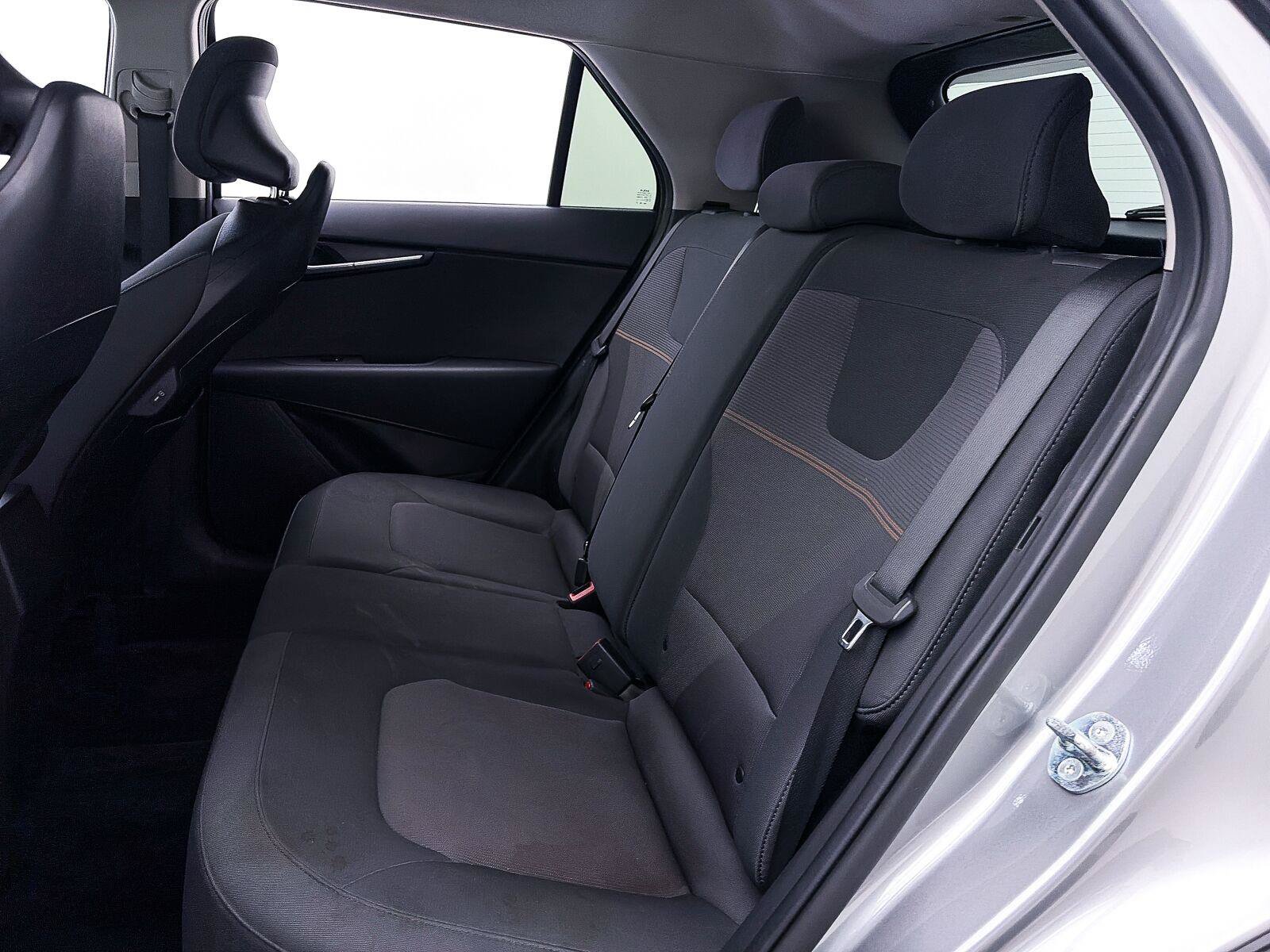 Used 2023 Kia Niro LX FWD image 32