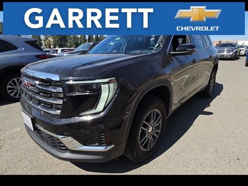 Used 2025 GMC Acadia Elevation FWD image 1